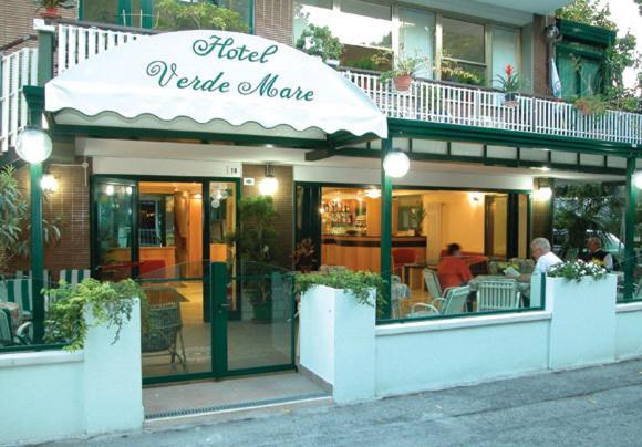 Hotel Verdemare Римини Экстерьер фото